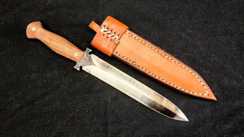 DAC Custom - Dagger with Leather Sheath - Brown Handle