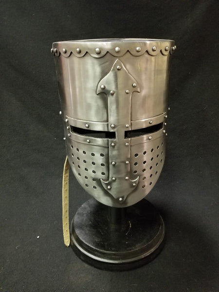 Crusader Flat Top Helm – Dark Age Creations