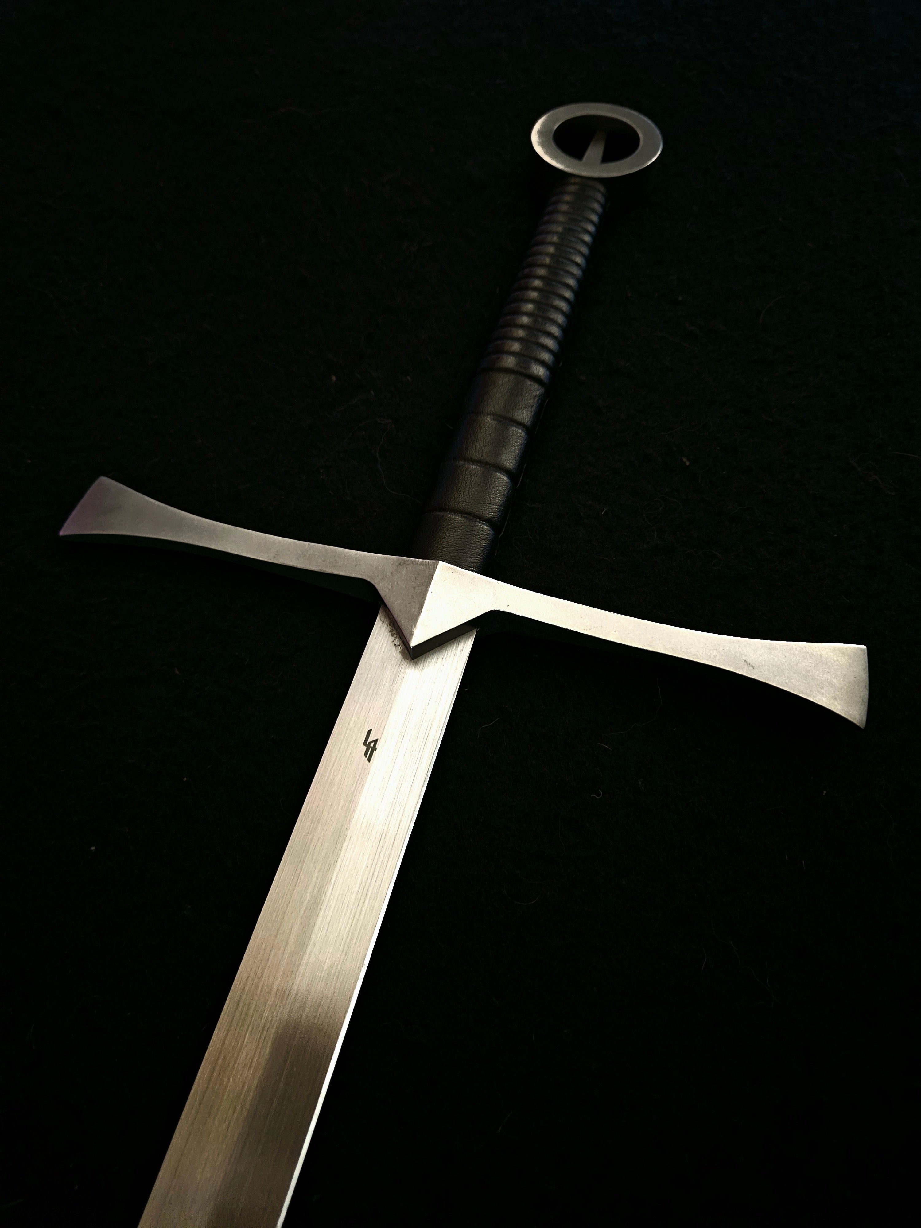 Legacy Arms - Irish Hand and Half Sword