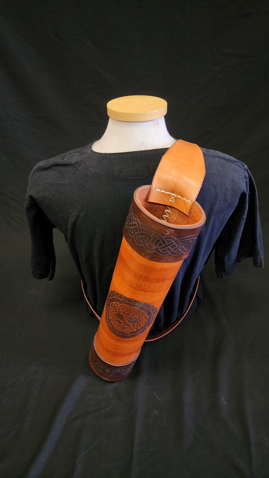 DAC Custom - Leather Back Quiver - Brown / Tan - Celtic Tree of Life