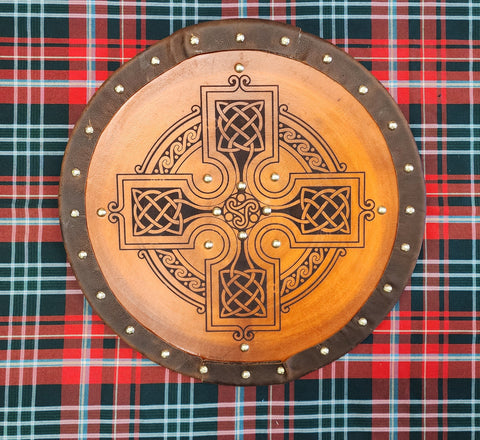 DAC Custom- Targe Shield - Celtic Cross