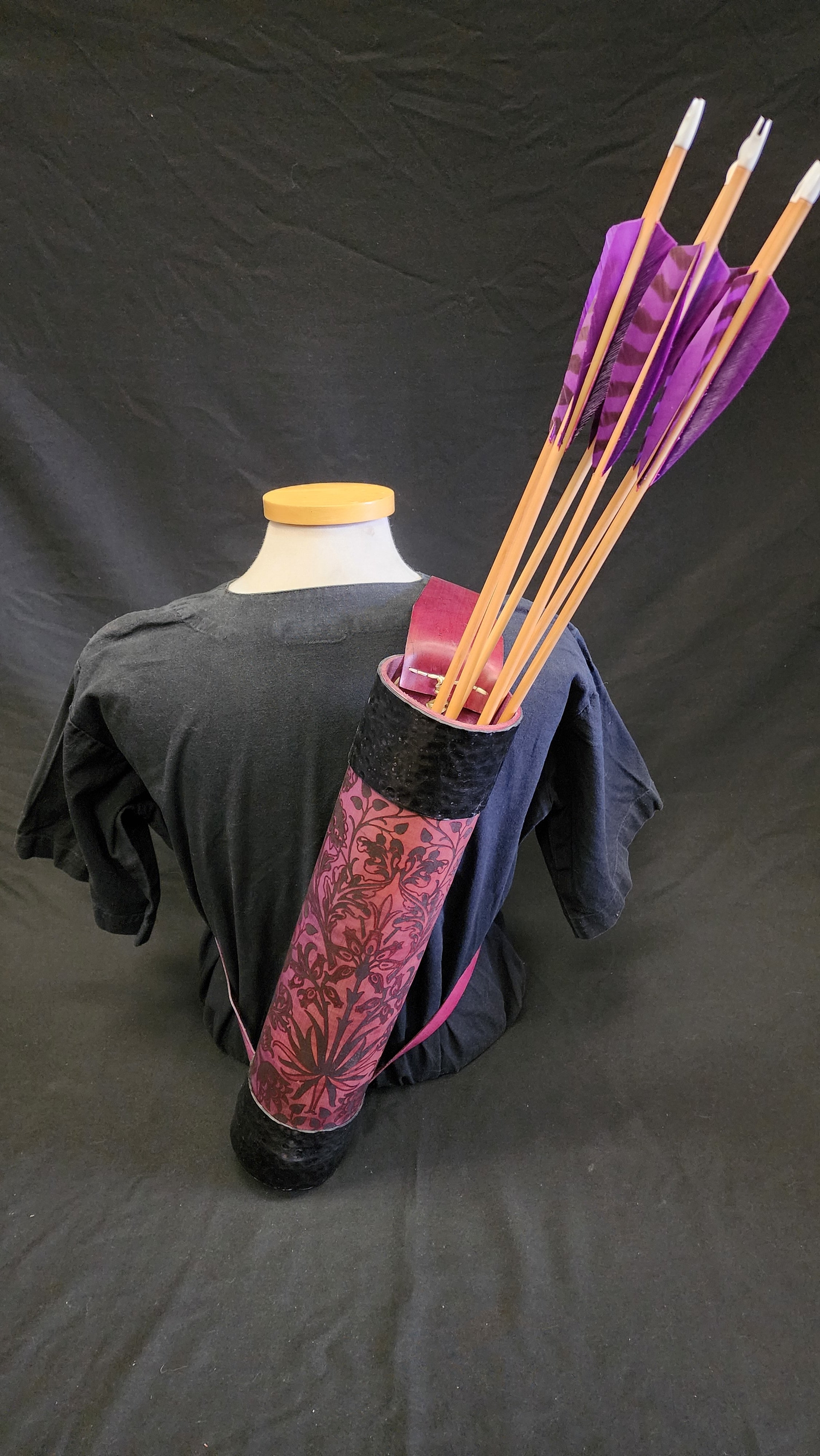 DAC Custom - Leather Back Quiver - Purple / Black - Floral