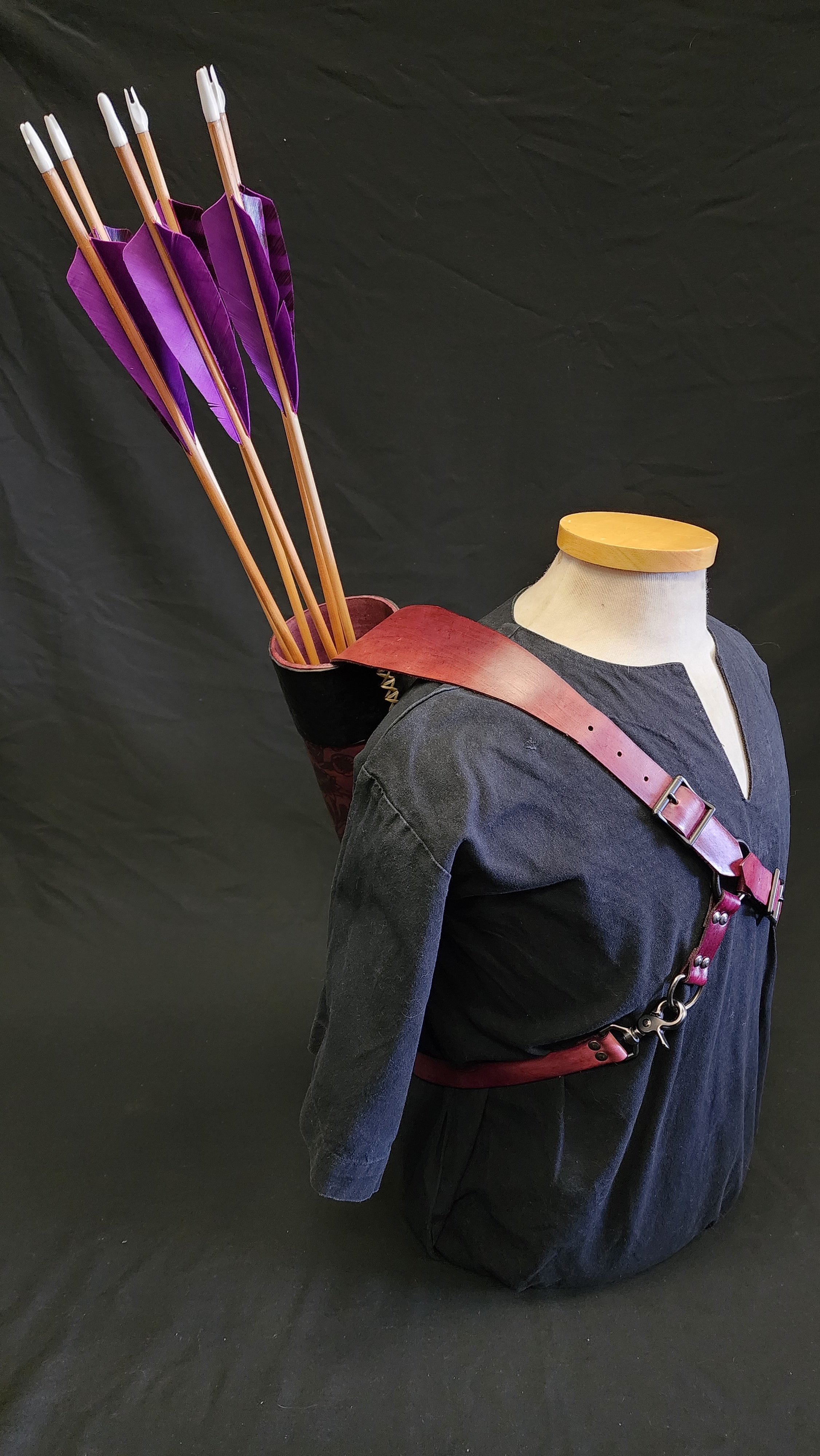 DAC Custom - Leather Back Quiver - Purple / Black - Floral