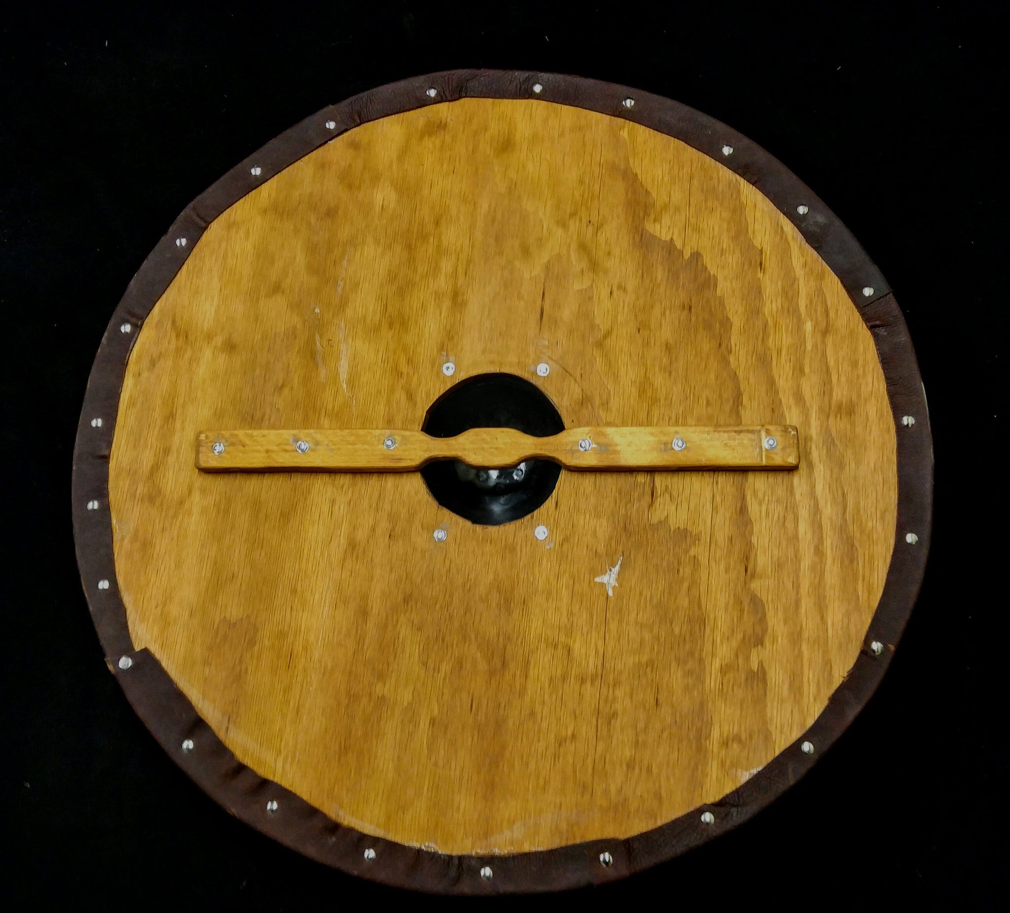 DAC Handmade - Viking Round Shield - Stained With Leather Tacked Edge