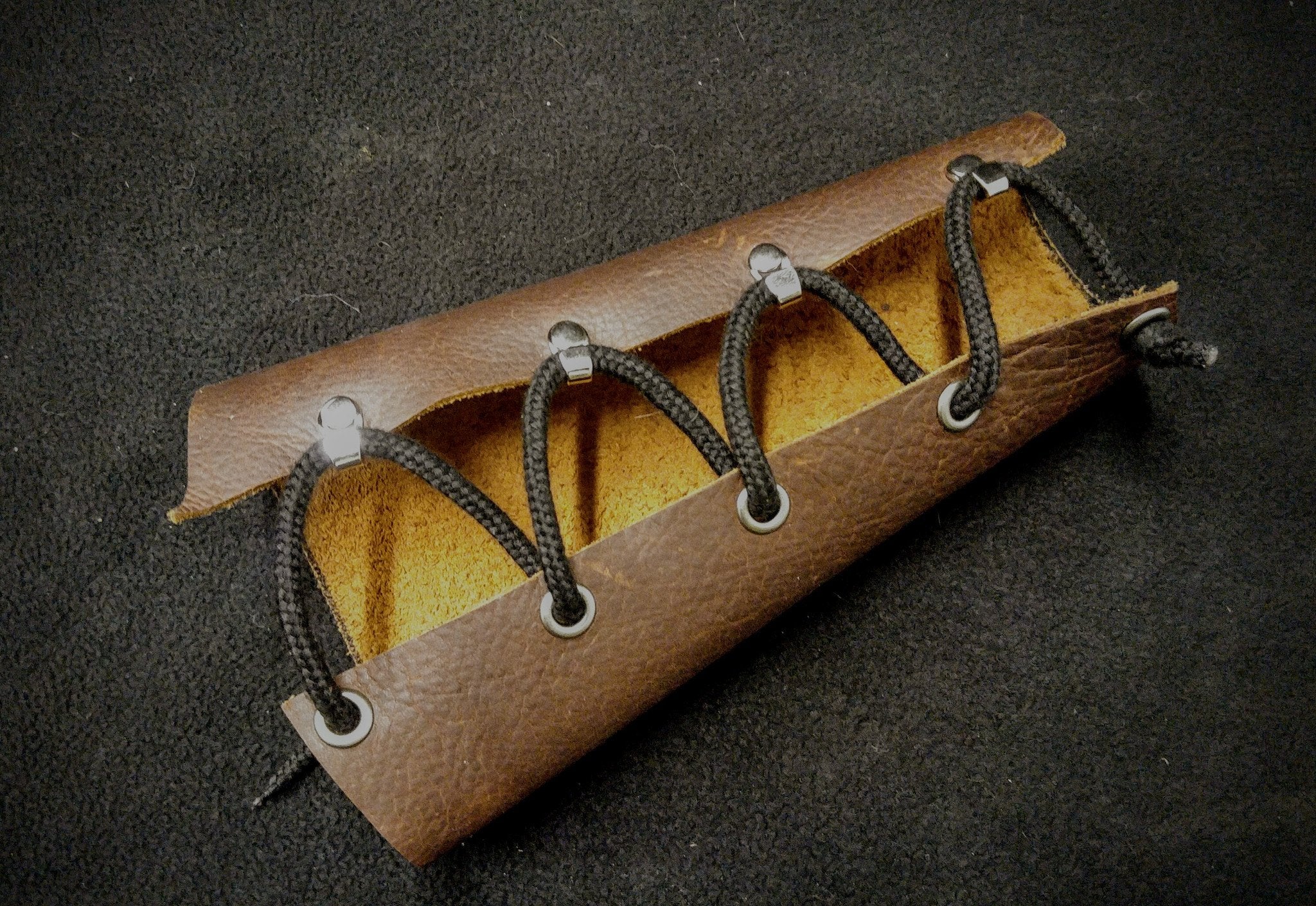 DAC Handmade - Leather Archery Bracer - Hammer Finish