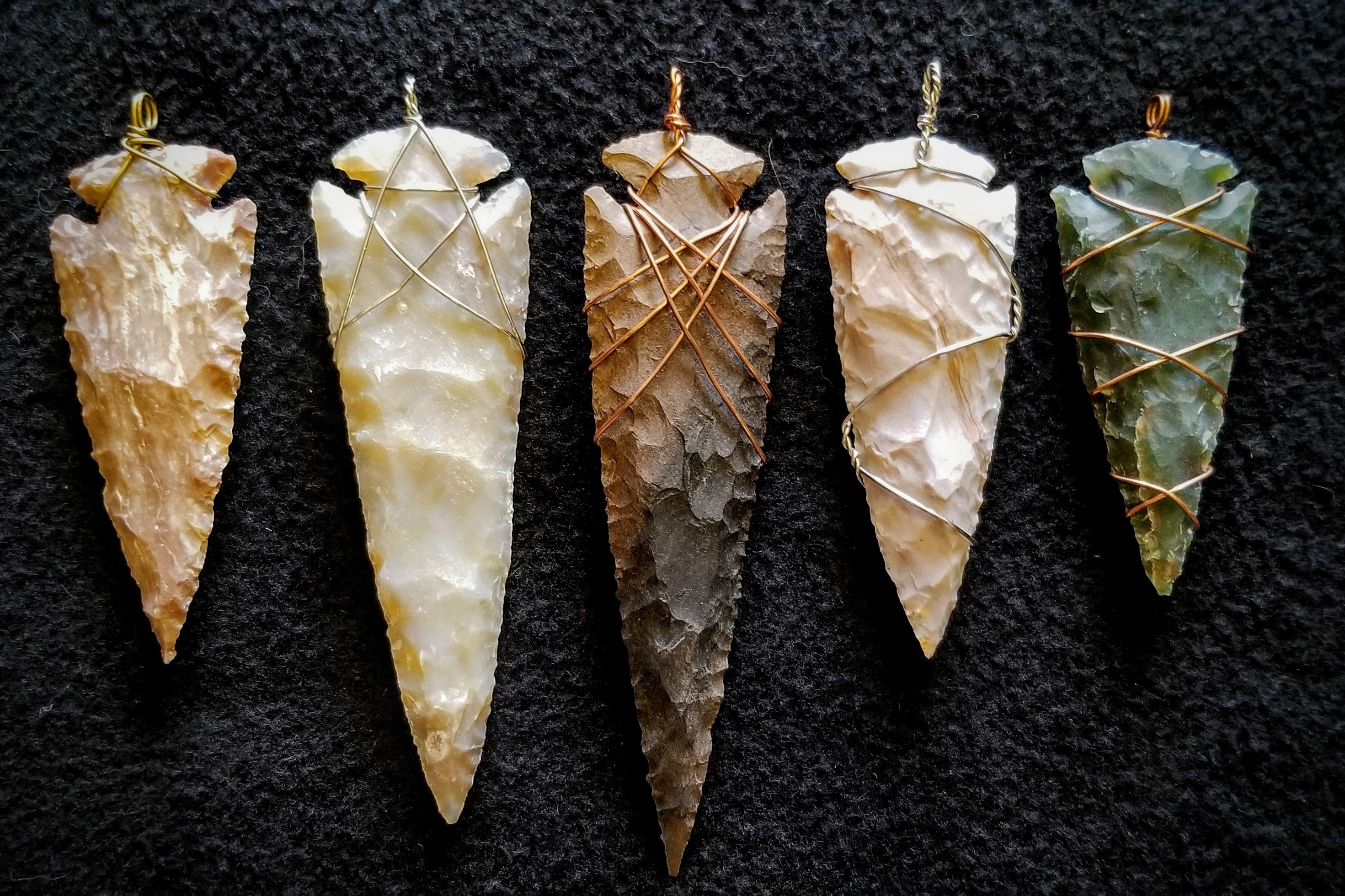 DAC Handmade - Arrowhead - Flint Arrowhead Large - Wrapped Pendant