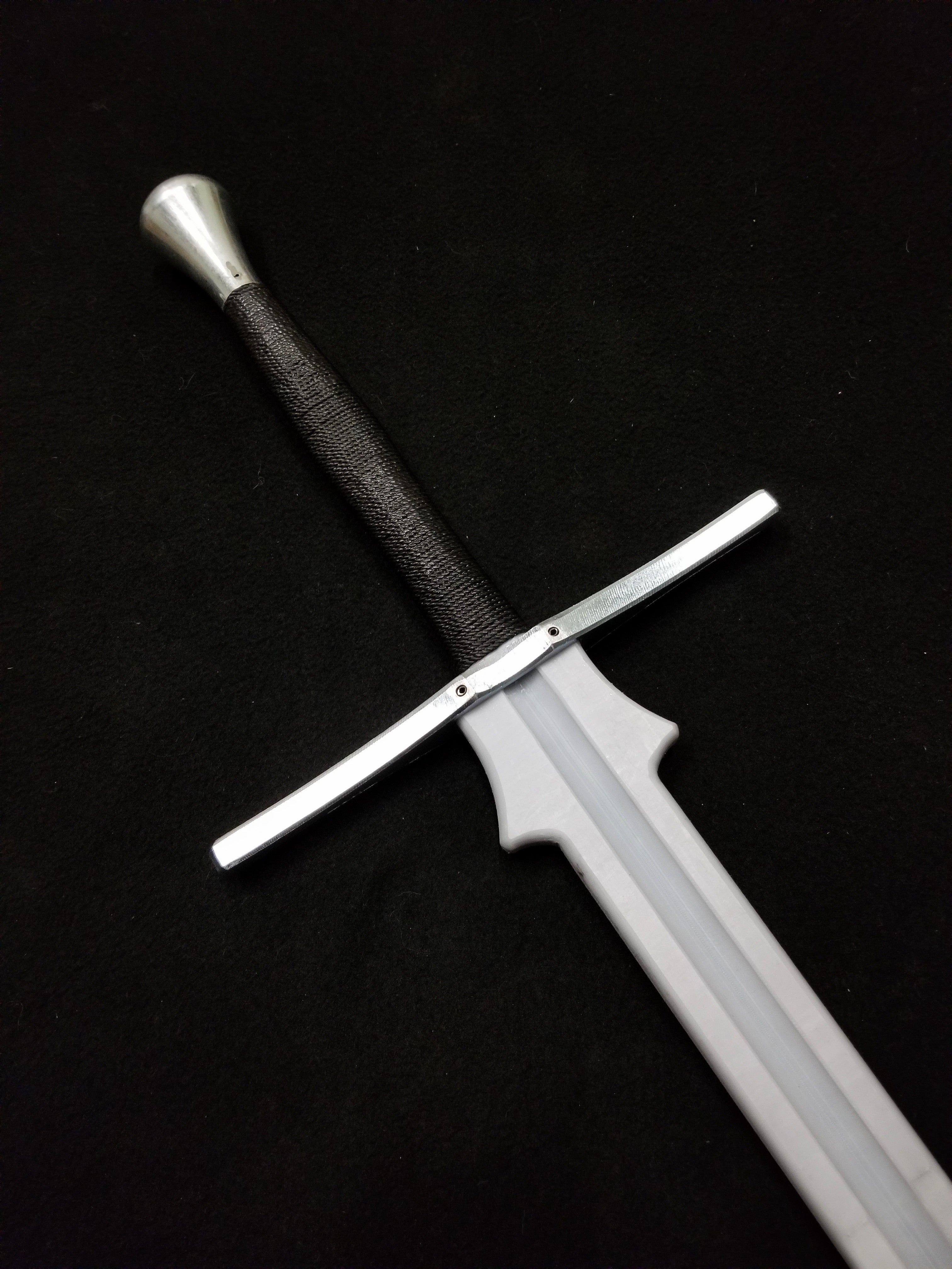 Black Fencer - V6 Feder Trainer