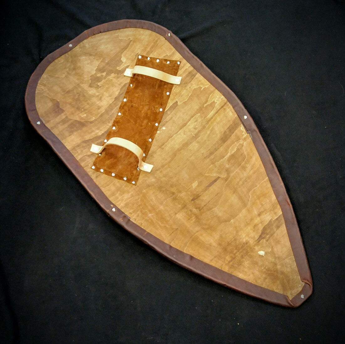 DAC Handmade - Norman Kite Shield - Stained