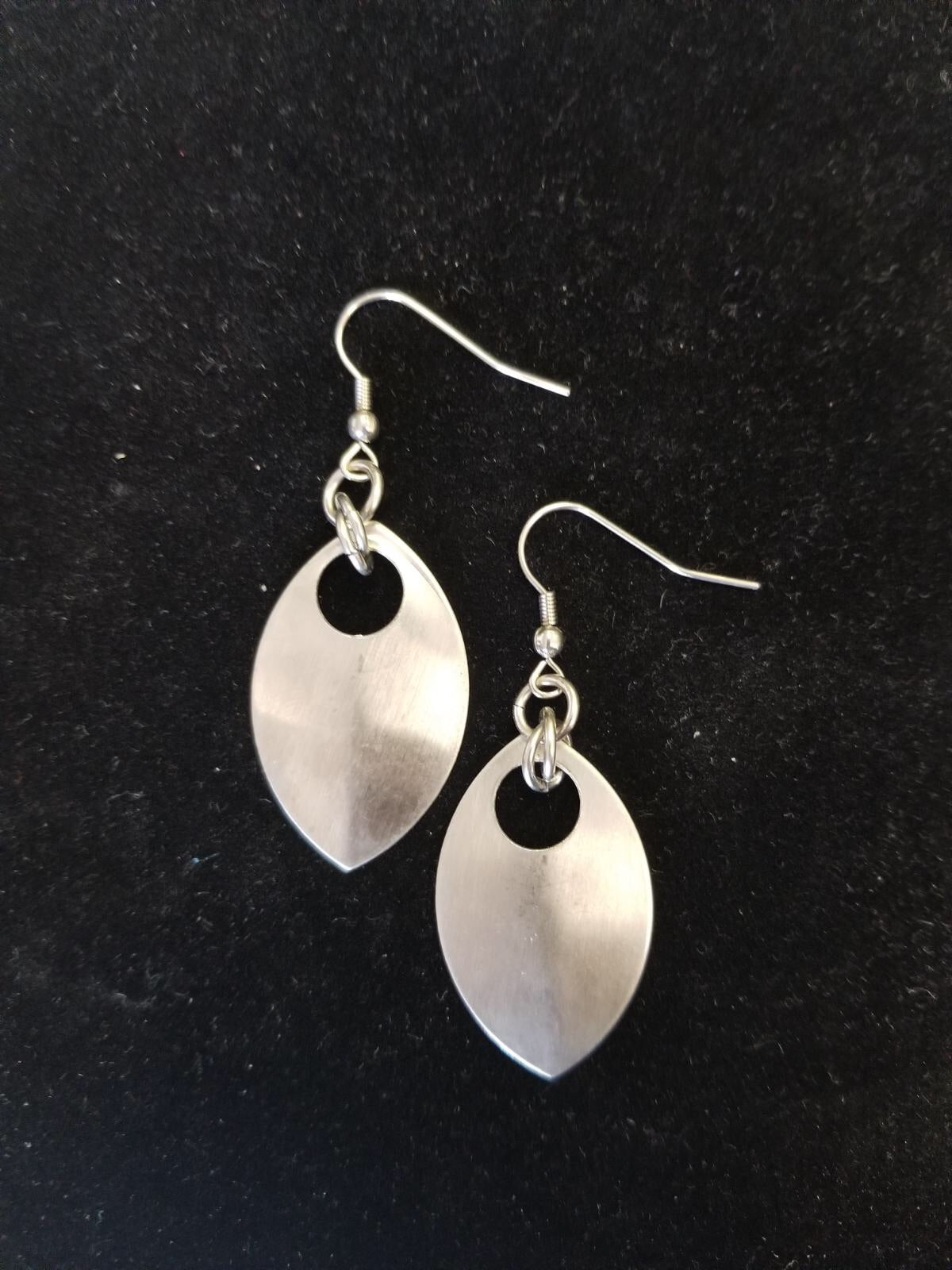 DAC Handmade - Ear Rings - Scale Mail