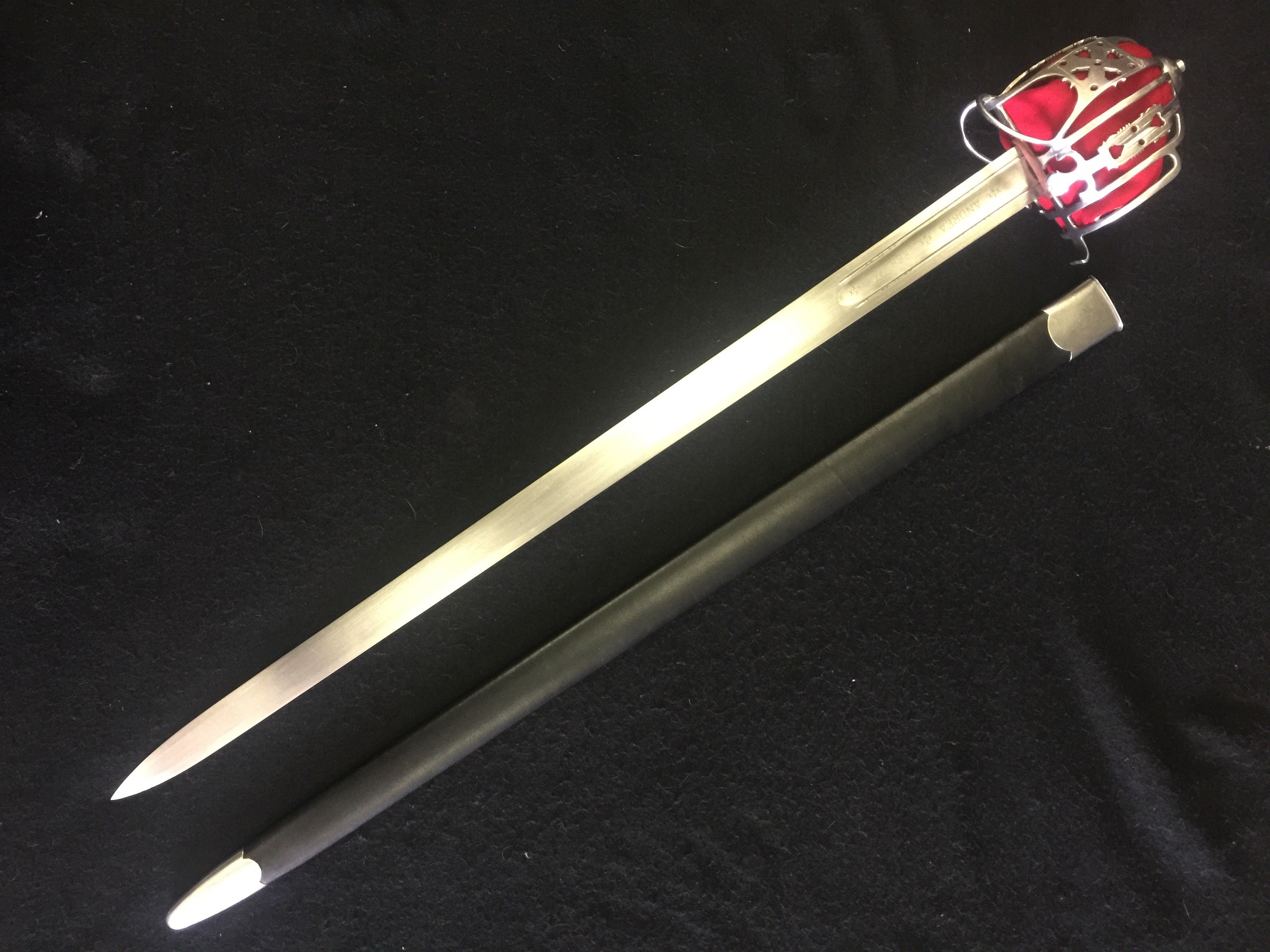 Hanwei - Basket Hilted Broadsword