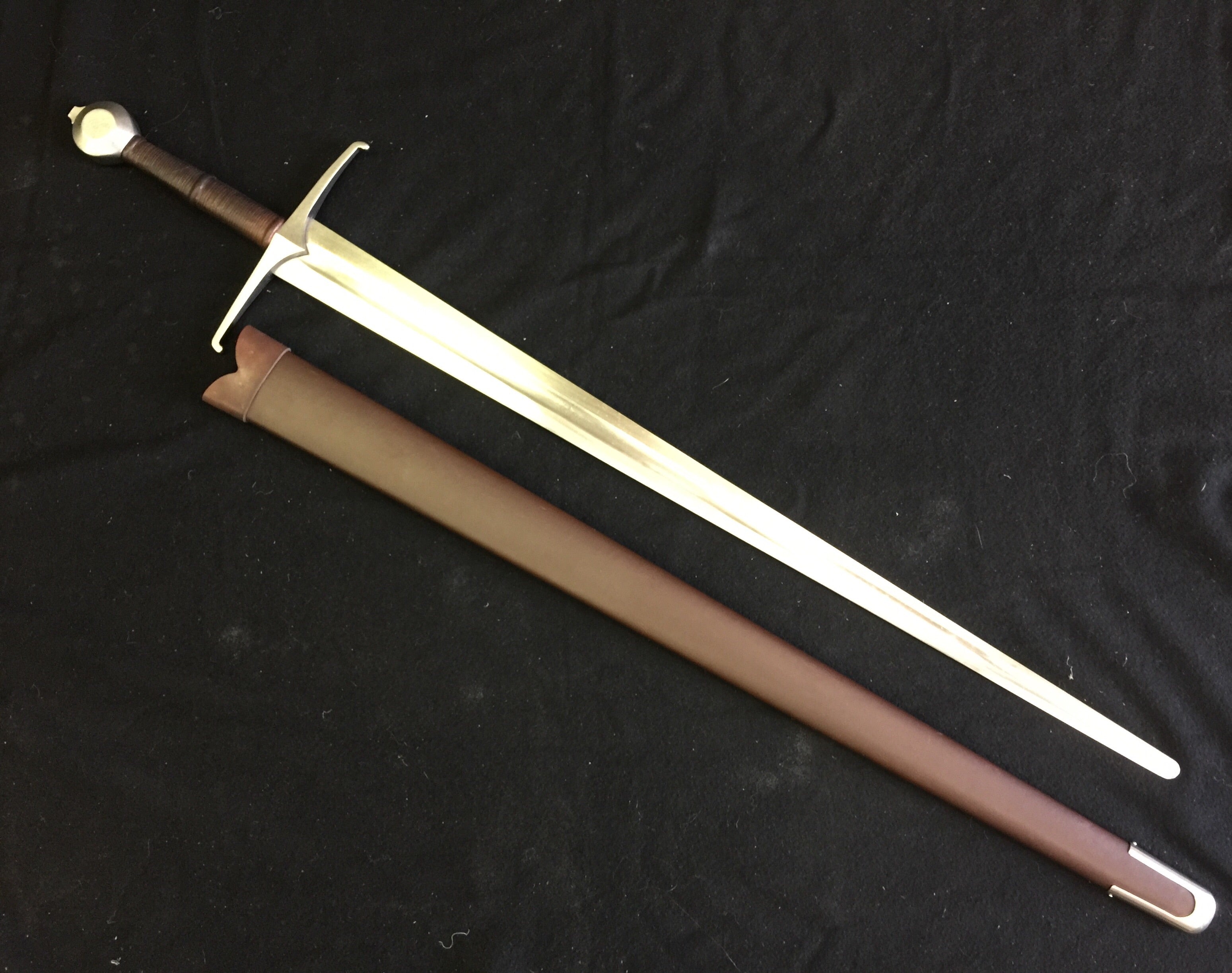 Kingston Arms - Tourney Hand and a Half Sword - Blunt