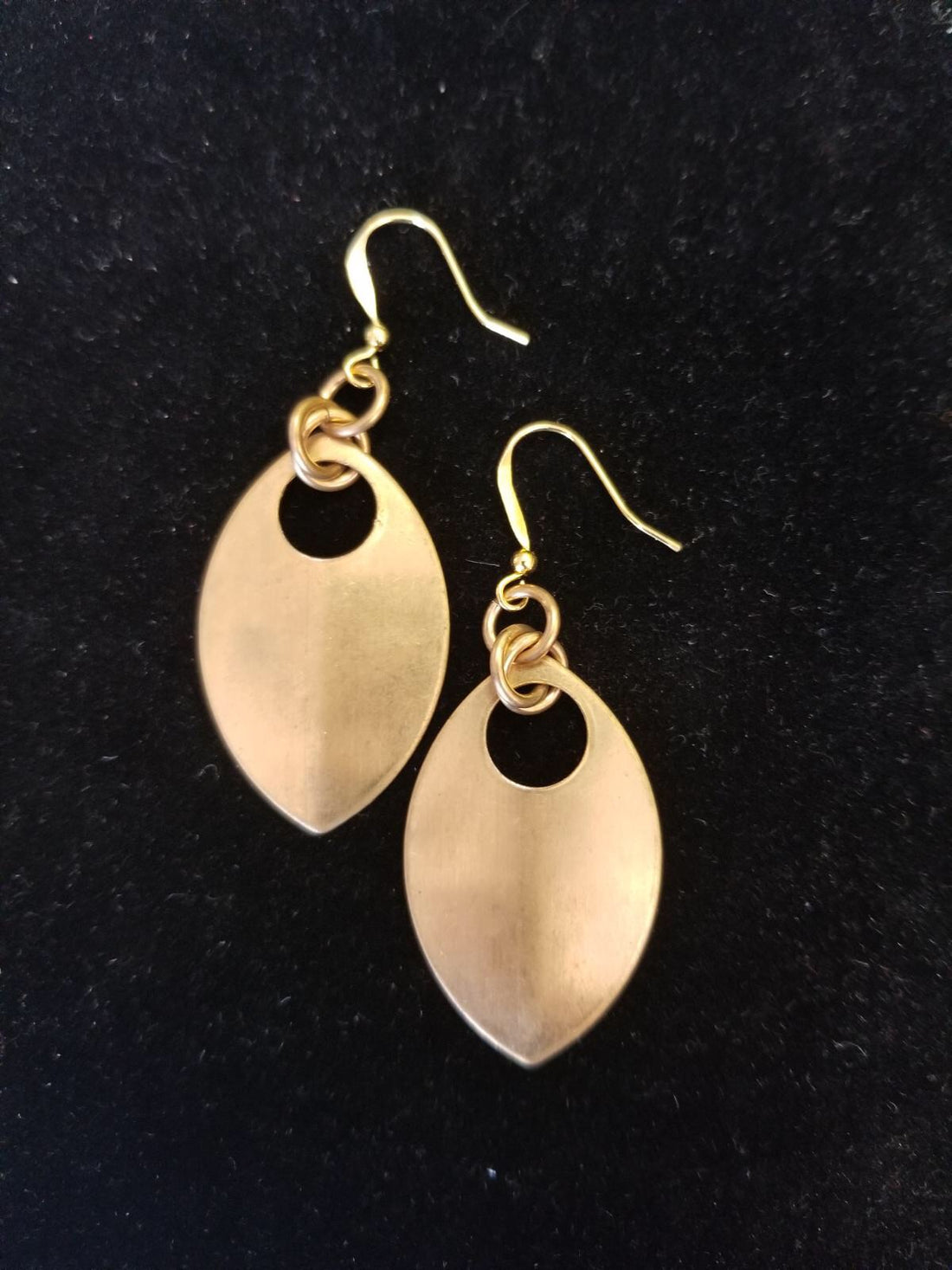 DAC Handmade - Ear Rings - Scale Mail